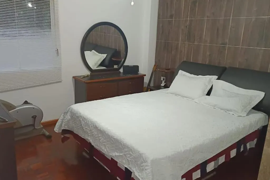 Apartamento Excelente Localidad En El Rosal Caracas